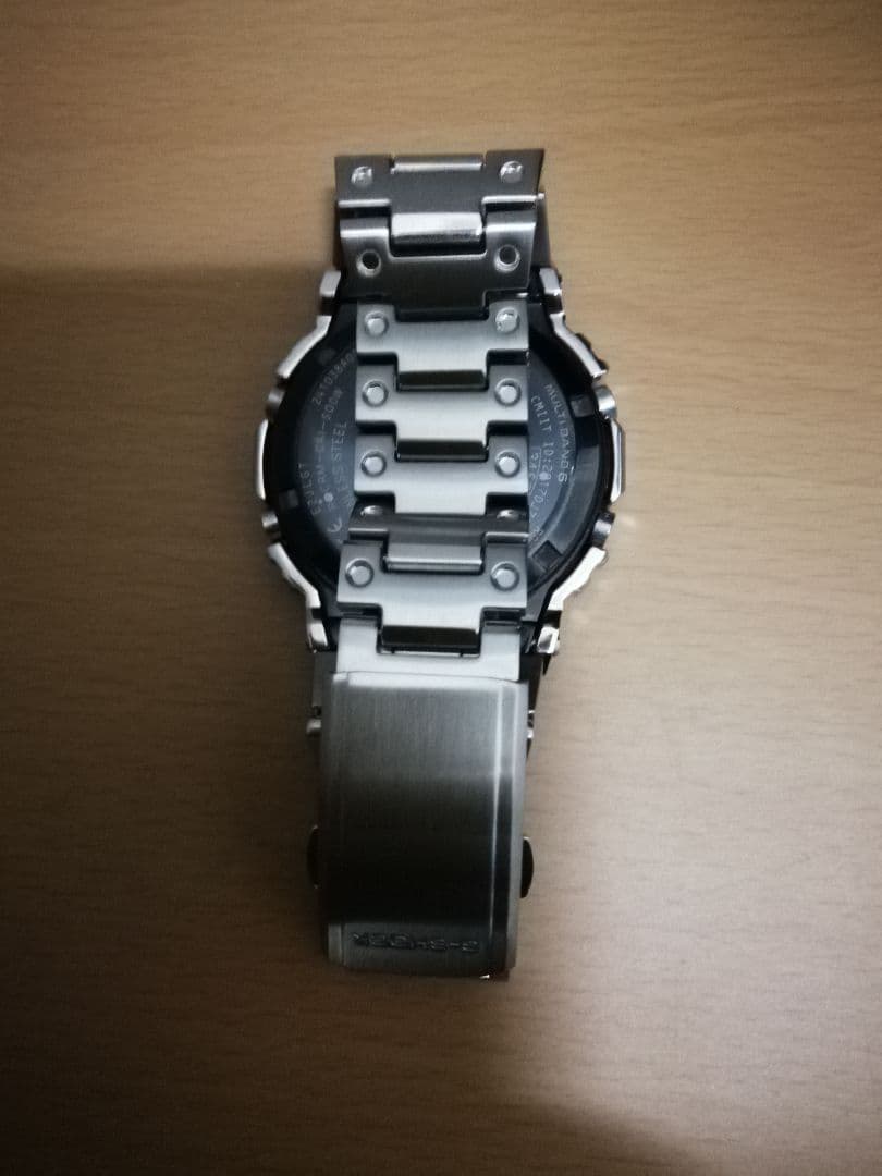 G-SHOCK　ジーショック　フルメタル　gmw-b5000d-1jf 　腕時計