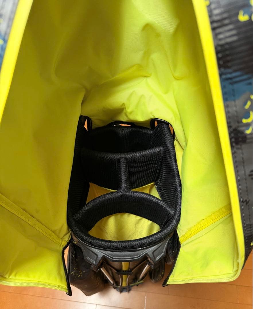 MARK&LONA スタンド式キャディバッグ　2025SS ブラックイエロー