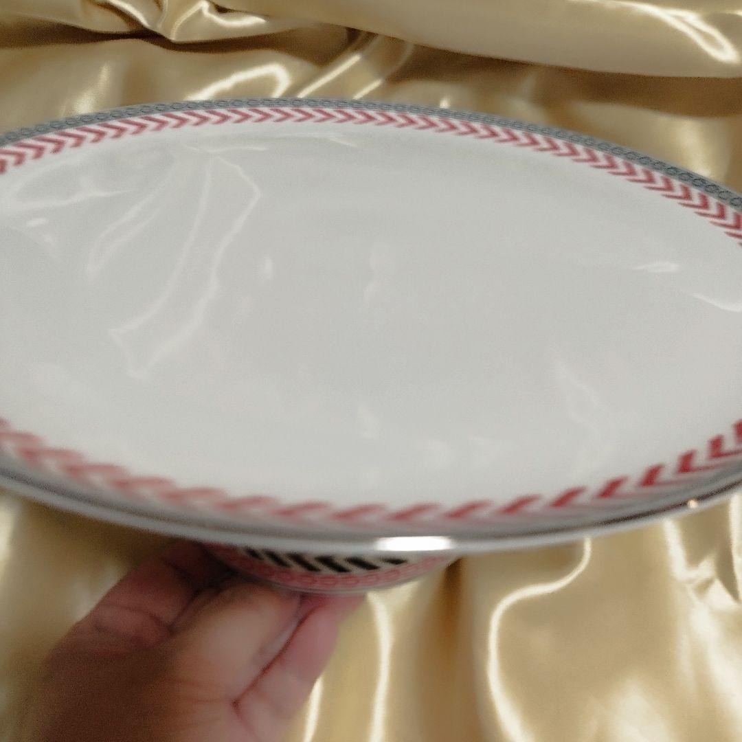 ウェッジウッド　フェスティブ　ケーキスタンド