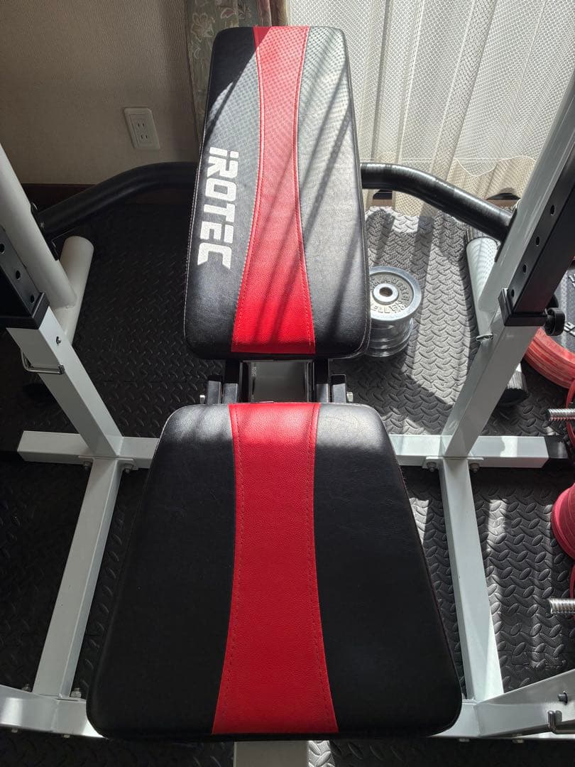 IROTEC アイロテック他プレート130kg ホームジムセット　引き取りのみ