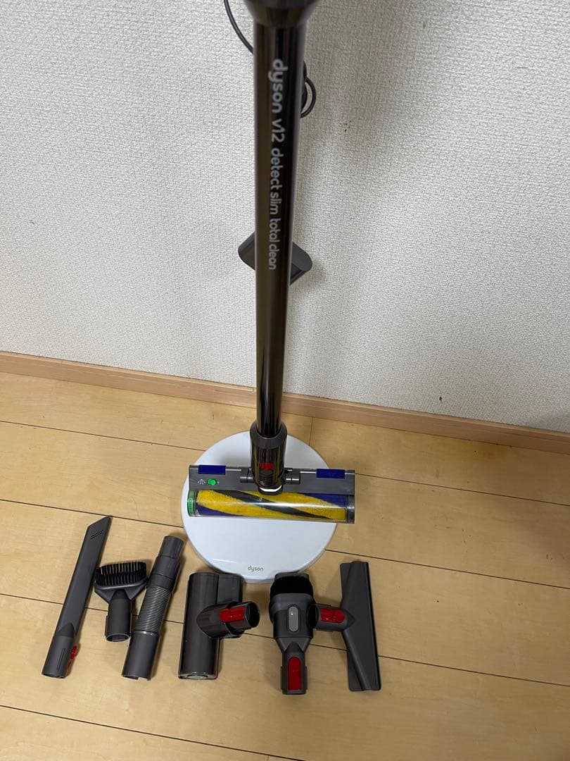 【美品】Dyson V12 SV20 Detect Slim スタンド付き