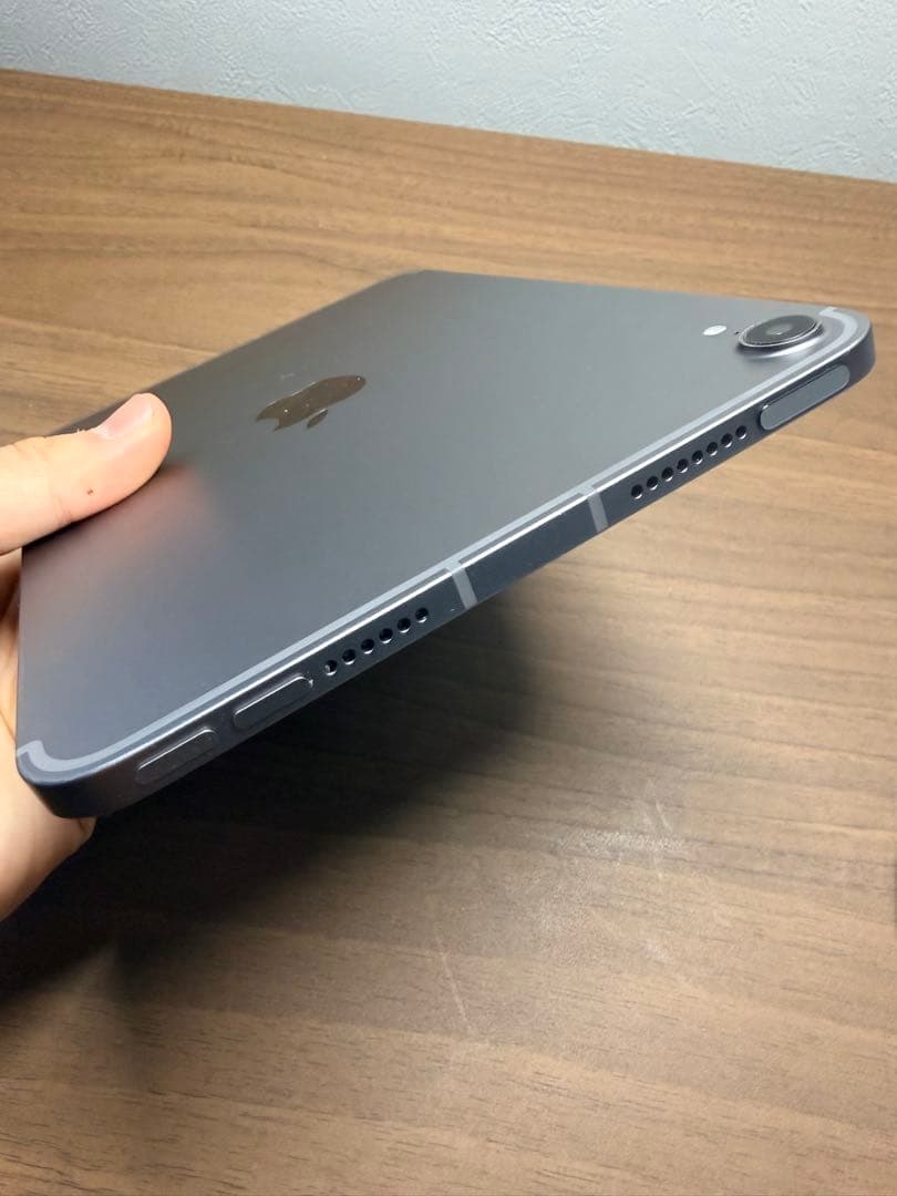 バッテリー99% iPad mini 第７世代128GB Cellularグレー