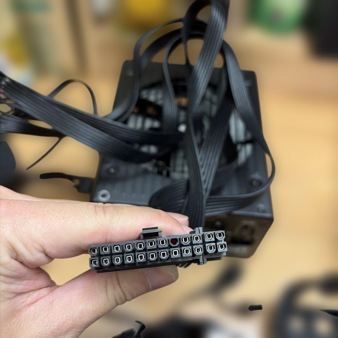 Corsair HX1000i 1000W 電源ユニット