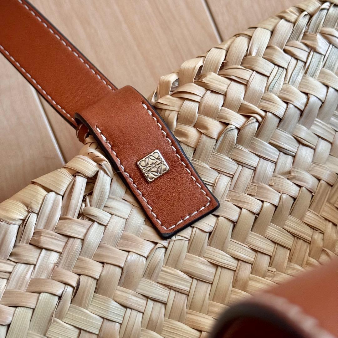 LOEWEロエベ バスケット かごバッグ ナチュラル/ブラウン 保存袋