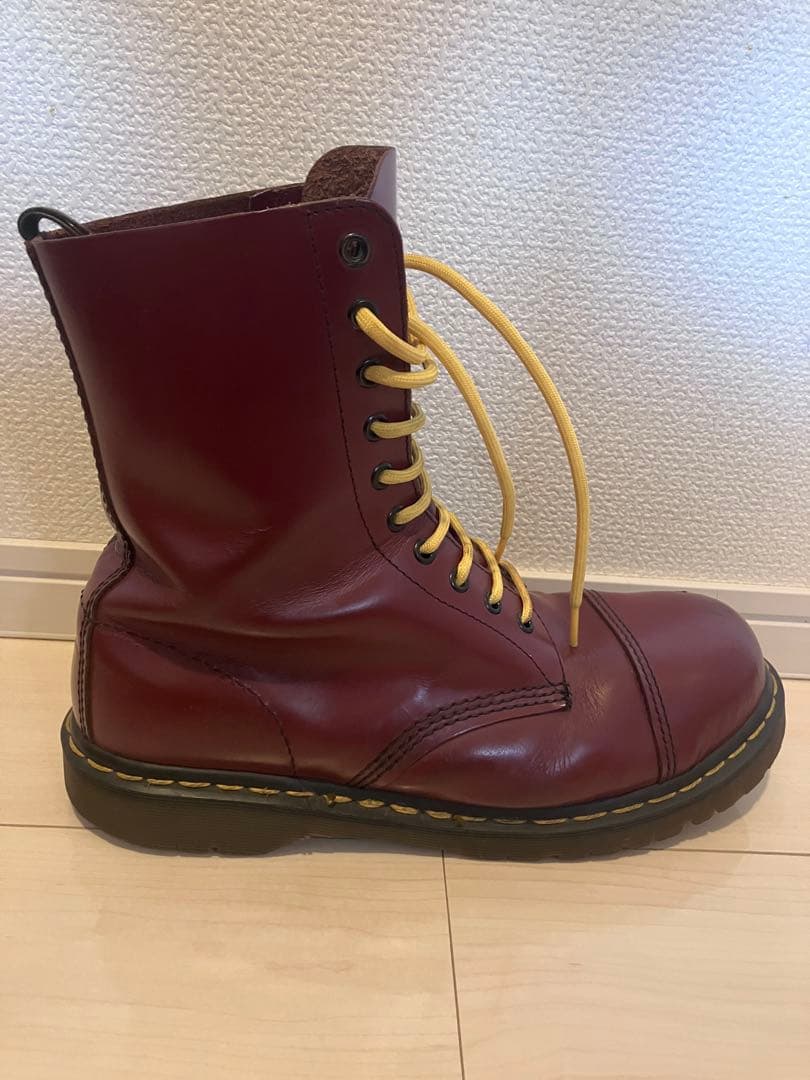 み*み様 ドクターマーチン10ホール スチールトゥ MADEINENGLAND