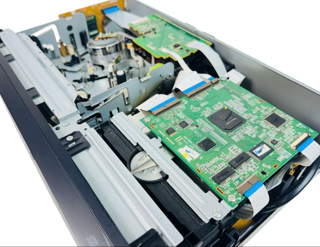 TOSHIBA ダビング機能搭載 VHS一体型 DVDレコーダー D-VDR9K