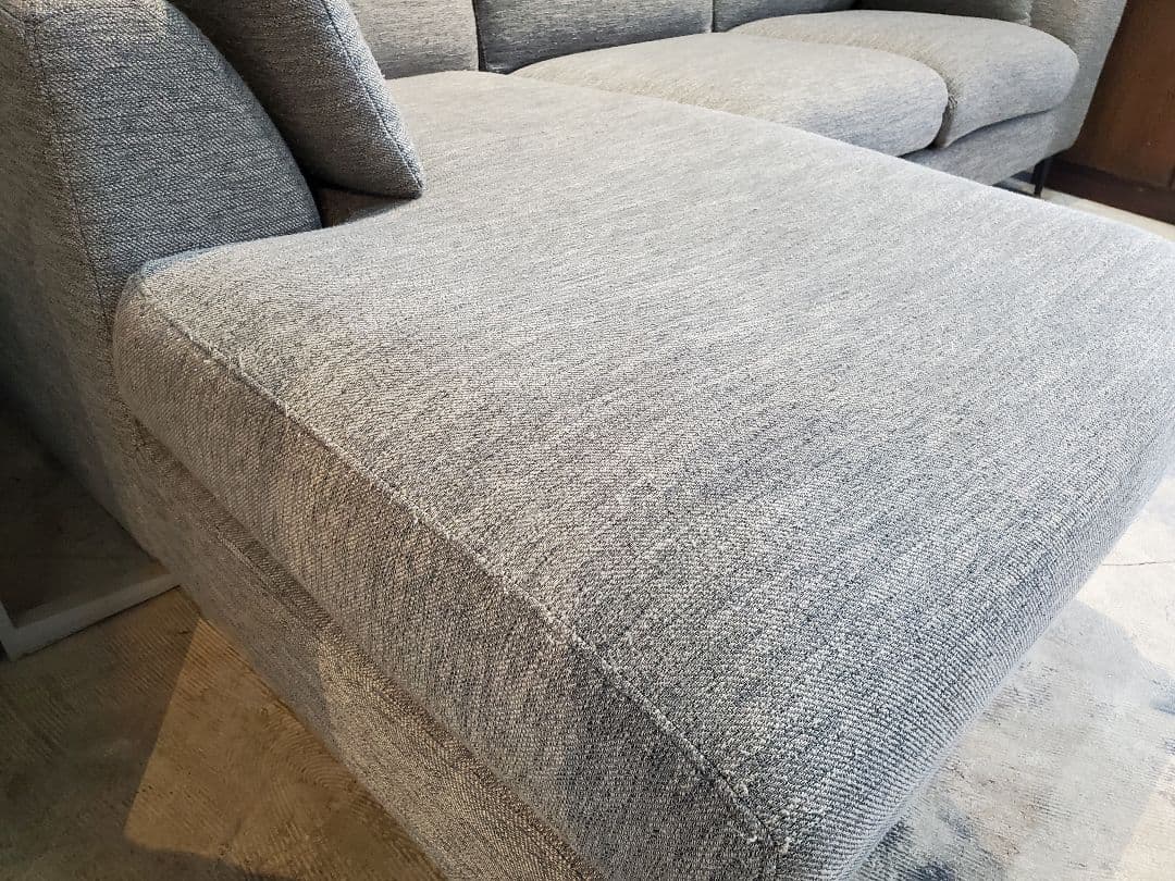 カウチソファ　布張り　グレー