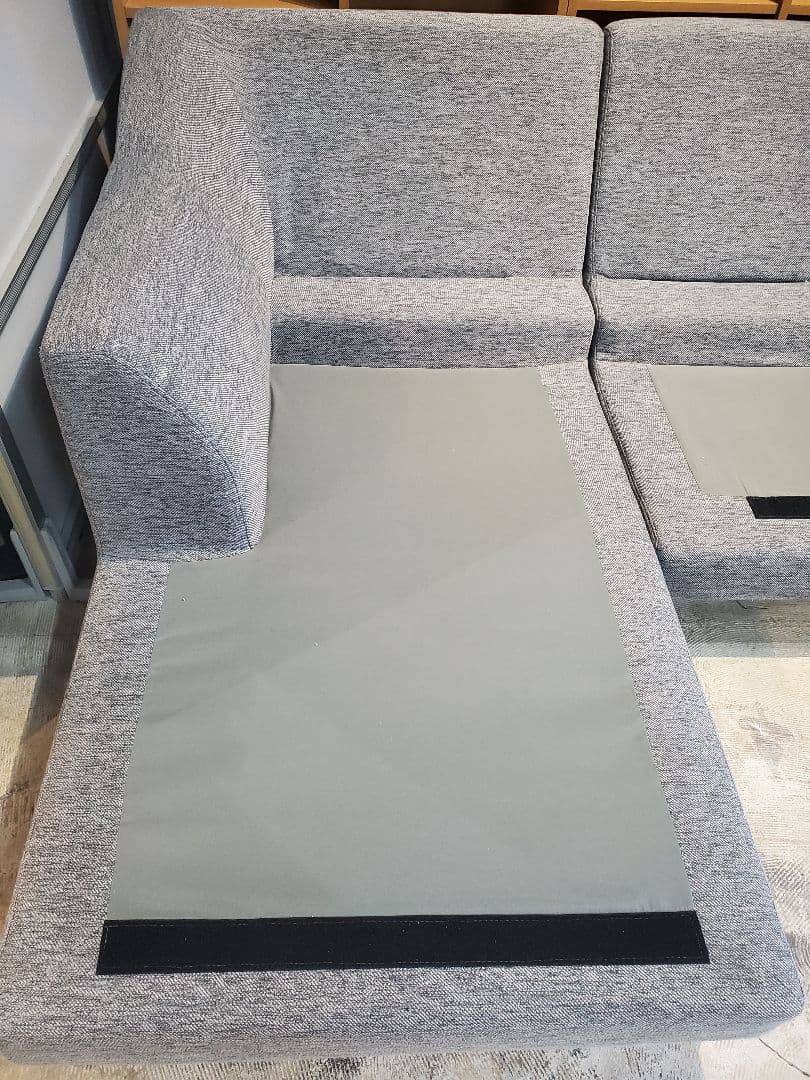 カウチソファ　布張り　グレー