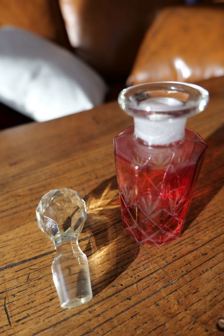 フランス　アンティークの香水瓶