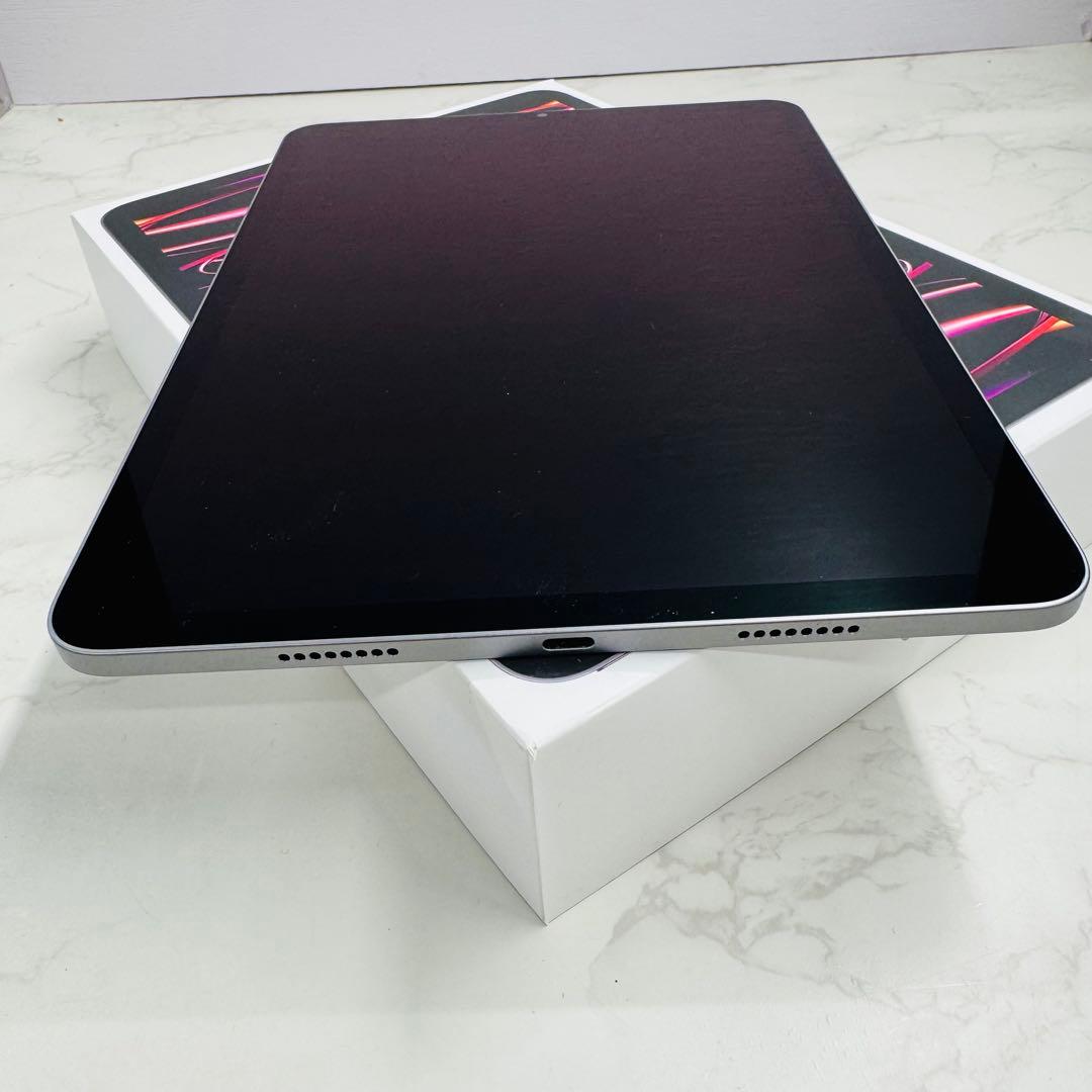 iPad Pro 11インチ 第4世代 128GB バッテリー容量100%