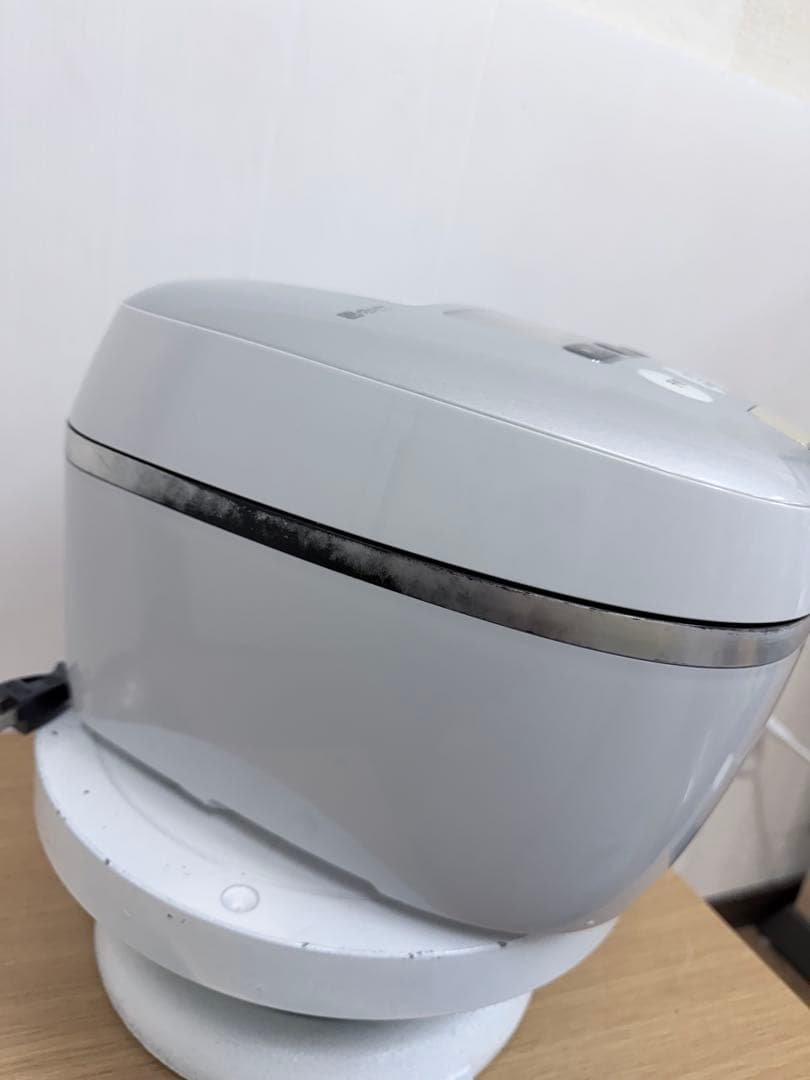 TIGERタイガーIH圧力炊飯器JPC-A101 1.0L 5.5合2018年製