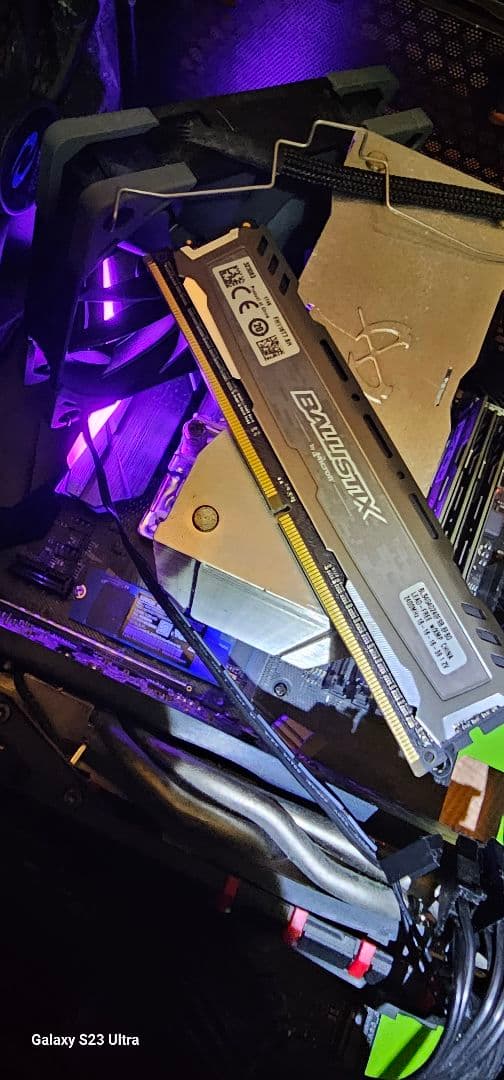 【清掃済み】ゲーミングPC LED