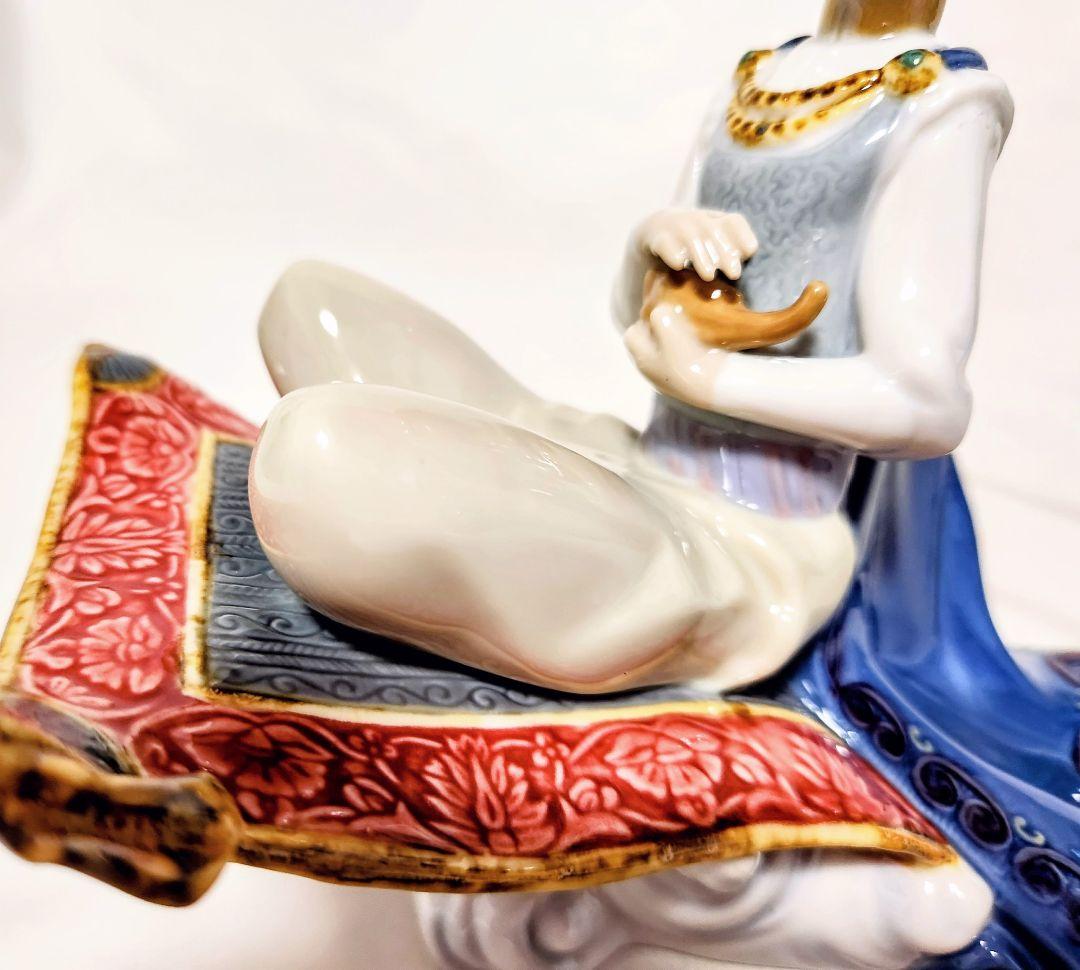 リヤドロ【美品・箱入】フィギュリン〘希少〙《アラジンと魔法のランプ》No8532