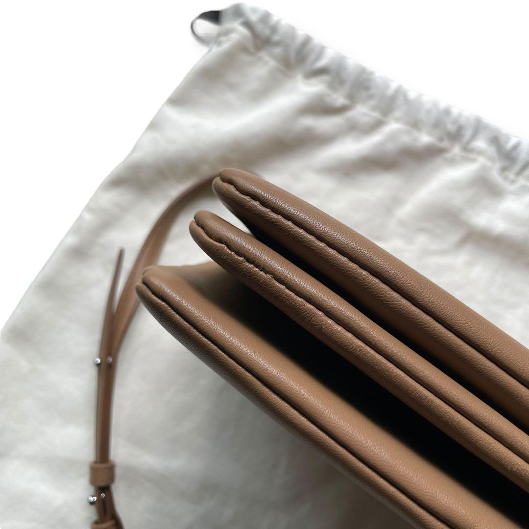 1度使用美品 CELINE セリーヌ ラムスキン キャメル トリコ バッグ