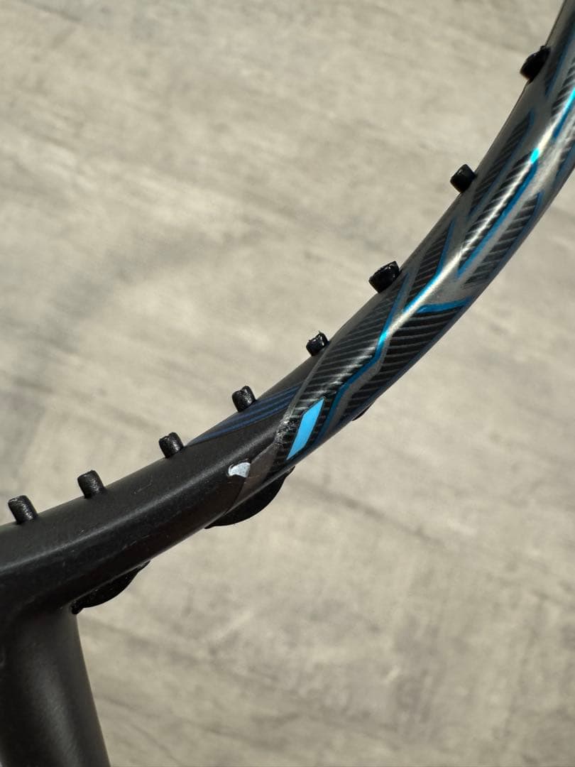 YONEX VOLTRIC Z-FORCE Ⅱ 4UG5