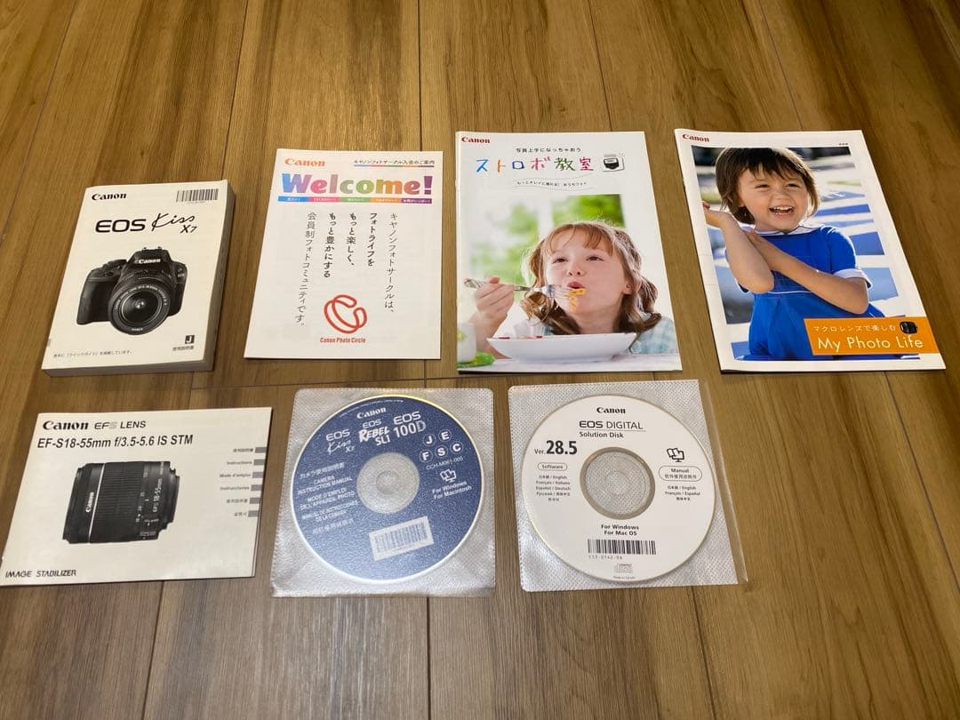 Canon 一眼レフカメラ ダブルズームキット EOS kiss X7