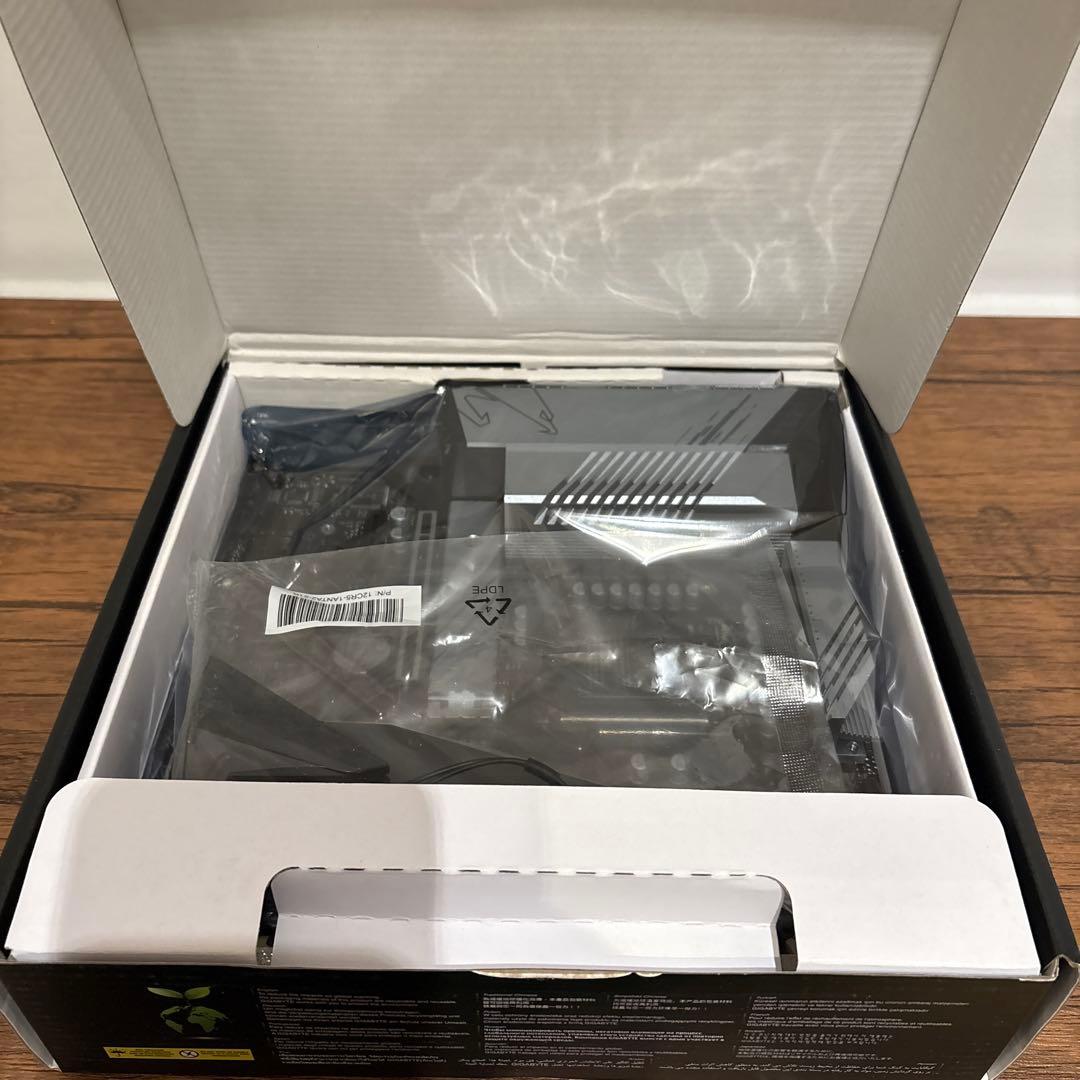 【未開封】GIGABYTE B560M AORUS PRO AX Rev.1.1