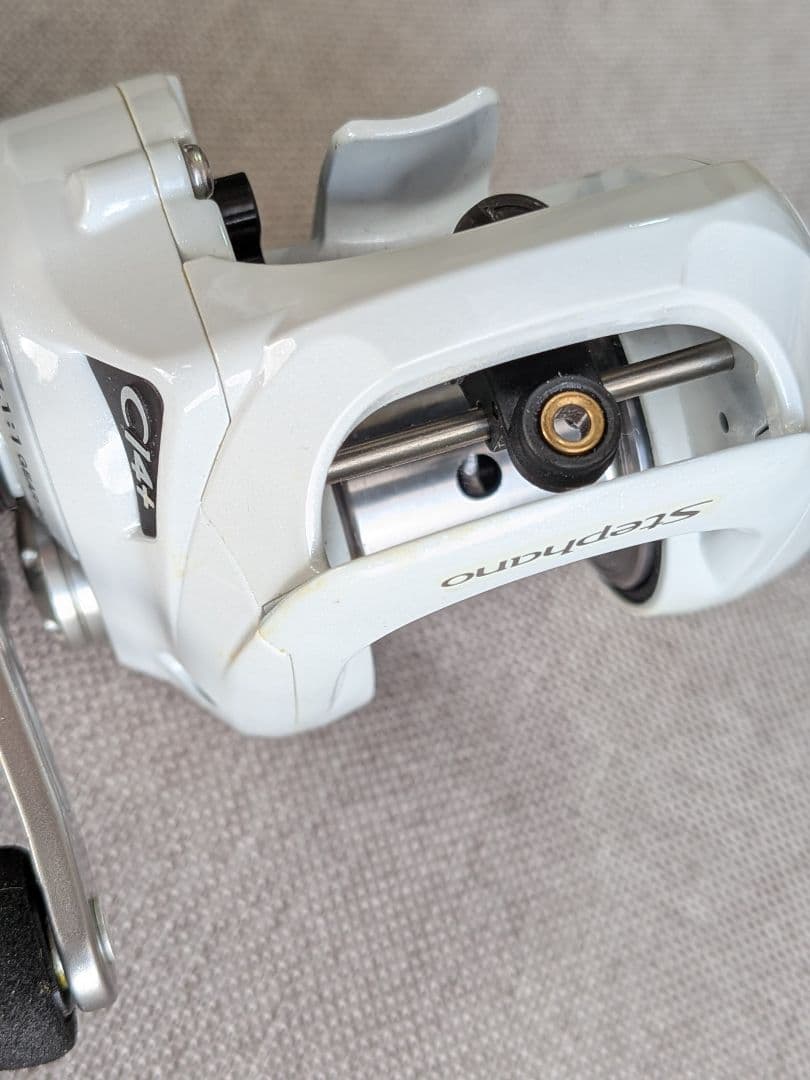 SHIMANO 12ステファーノCI4+