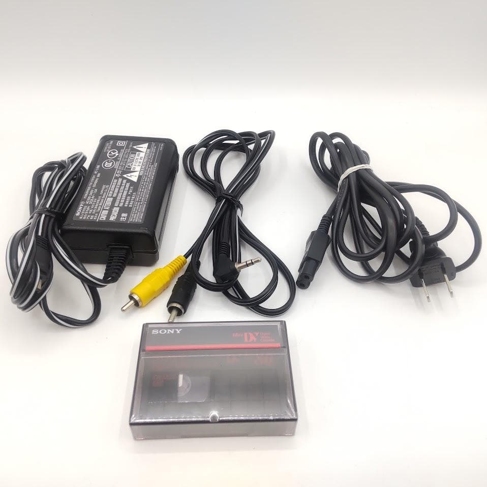 ★美品★ SONY ソニー miniDV HANDYCAM DCR-TRV30