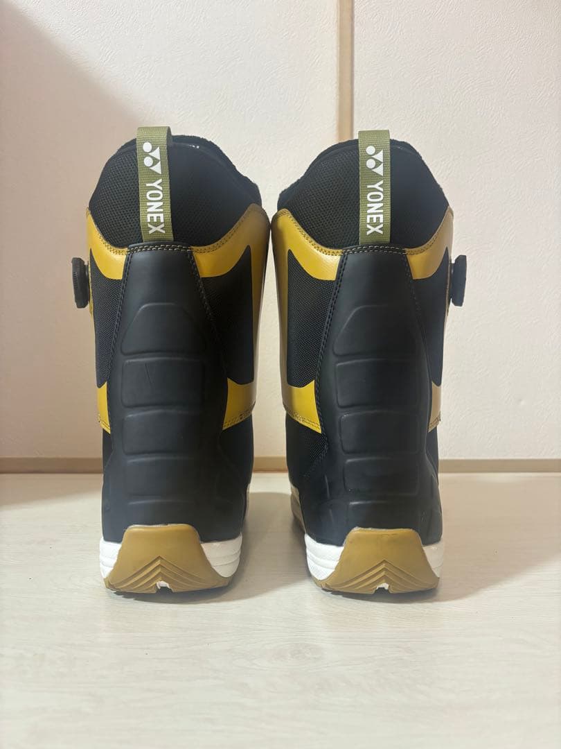 【使用2回】YONEX スノーボードブーツ AERUS 27.5cm