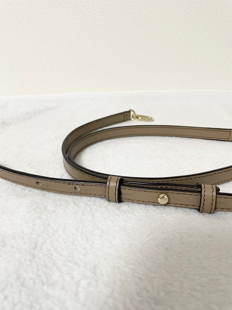 【美品】FURLA miniジルダショルダーバッグ　グレージュ