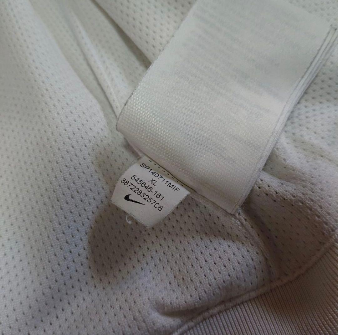 ユベントス　ナイロンジャケットXL