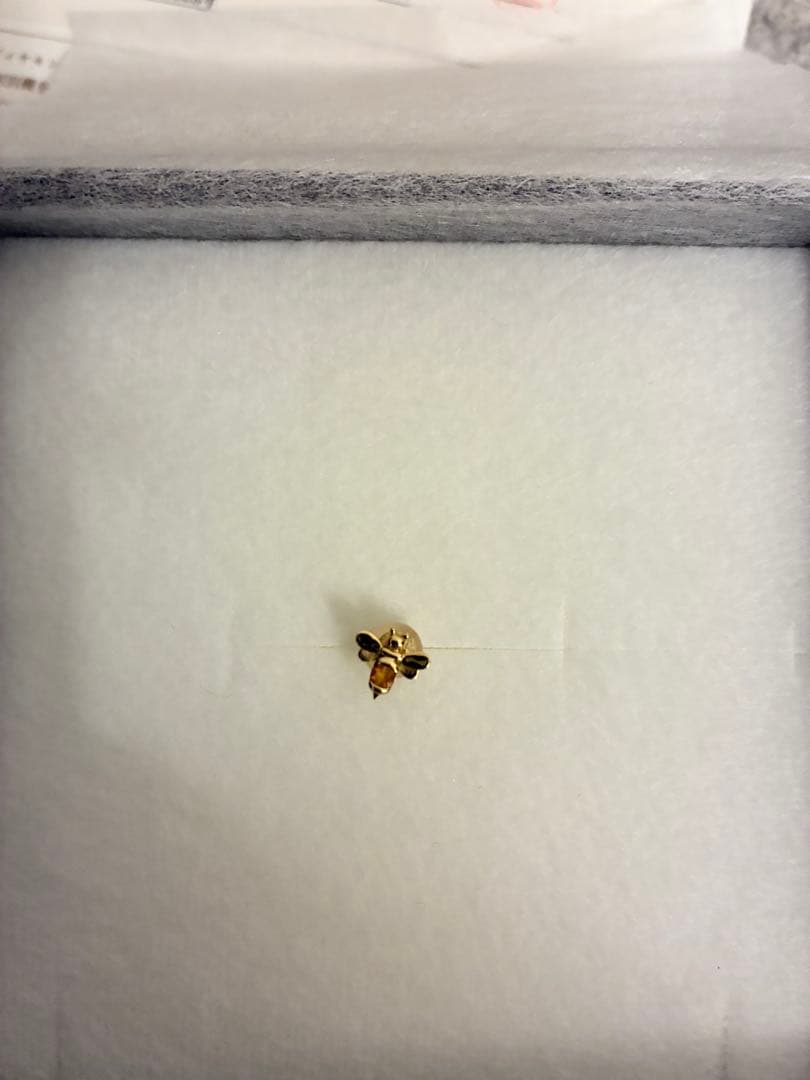 オレフィーチェ　ピアス　片耳