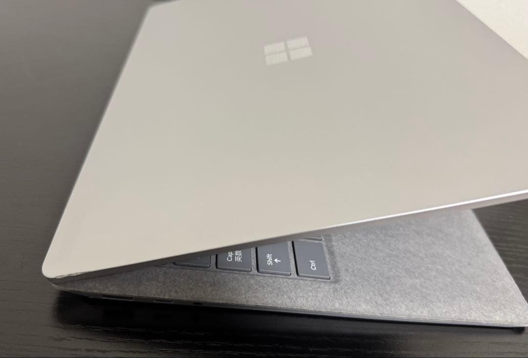 累積3725 Surface Laptop5 256GB タッチ バッテリ90%