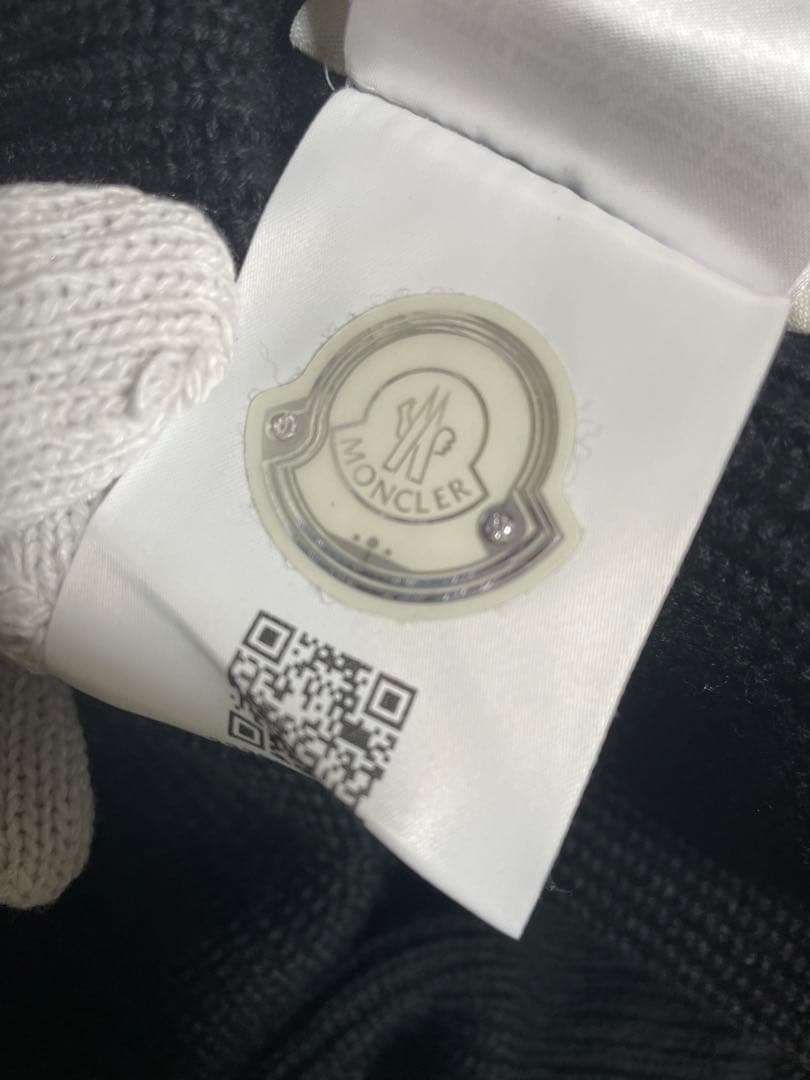 トップス MONCLER Knit vest