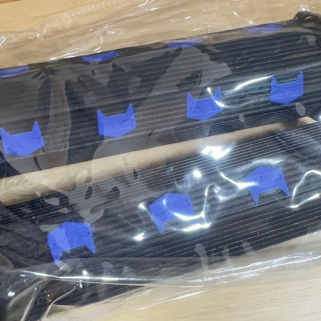 汎用八角グリップ ネコ柄 ニャンコグリップ ニャンニャングリップ　赤　青　黄色