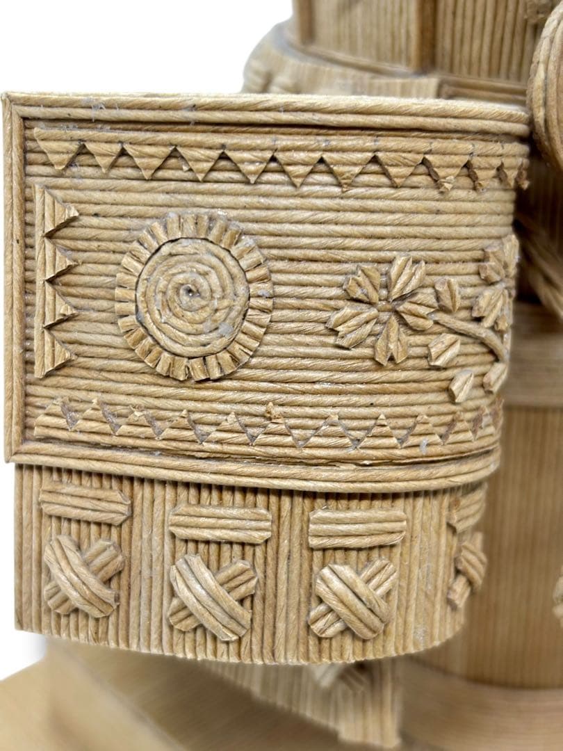 #紙製 クラフト兜飾り 手作り紙兜飾り 台付き