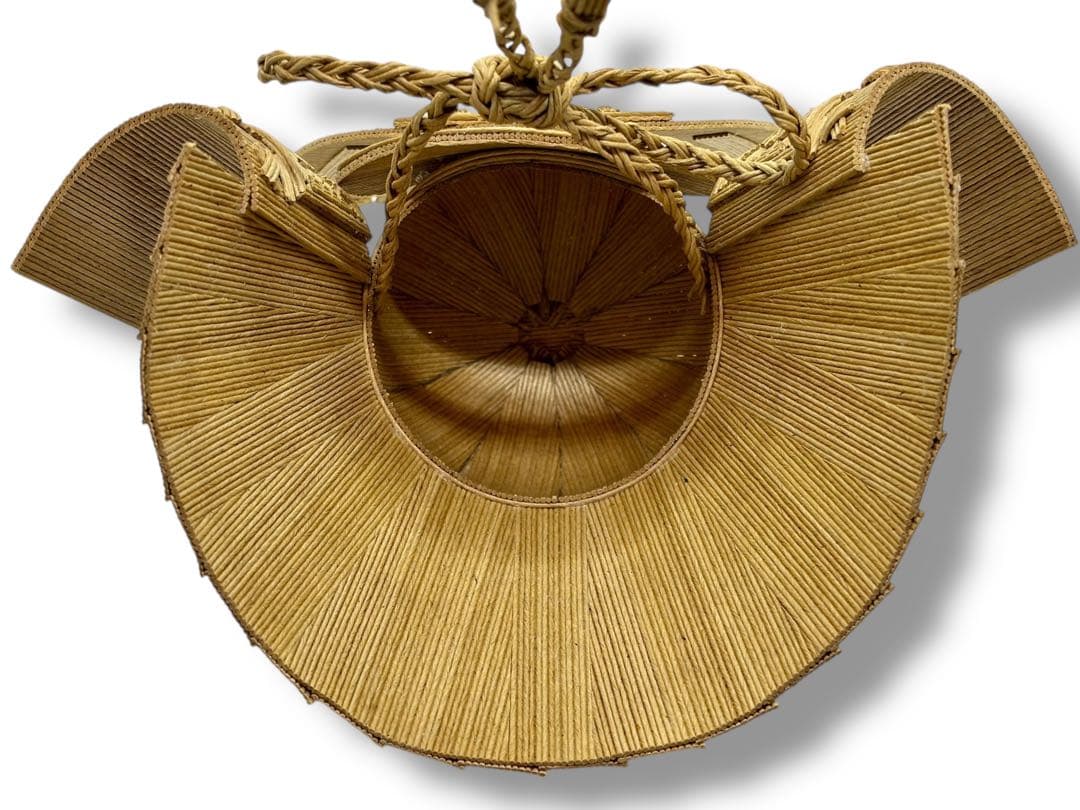 #紙製 クラフト兜飾り 手作り紙兜飾り 台付き