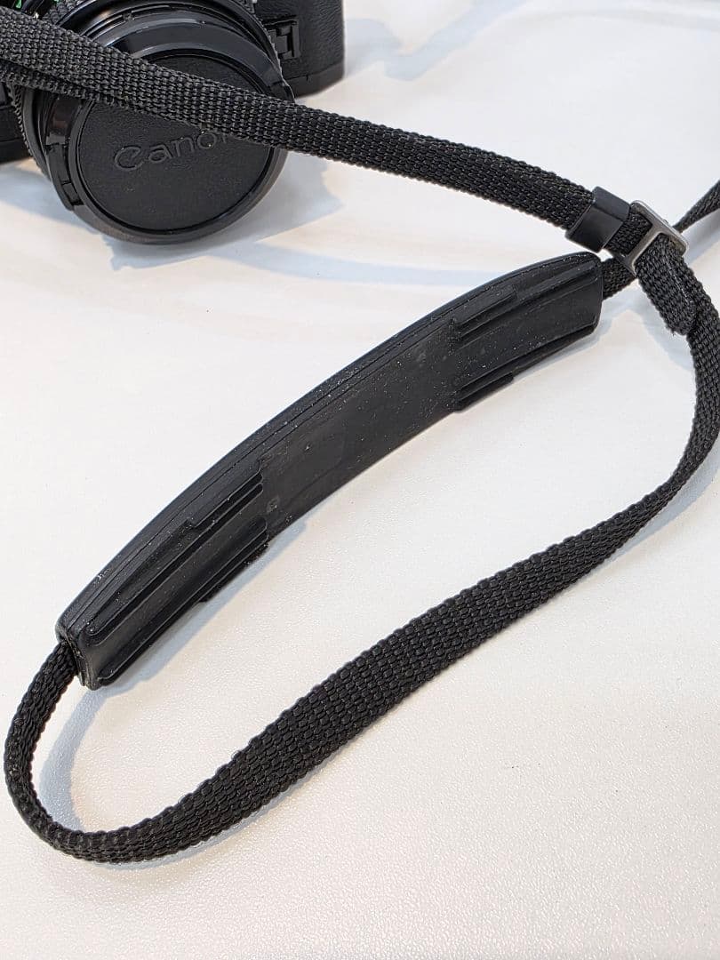 Canon AE-1 Program 35ミリカメラ 50mm 1:1.8レンズ