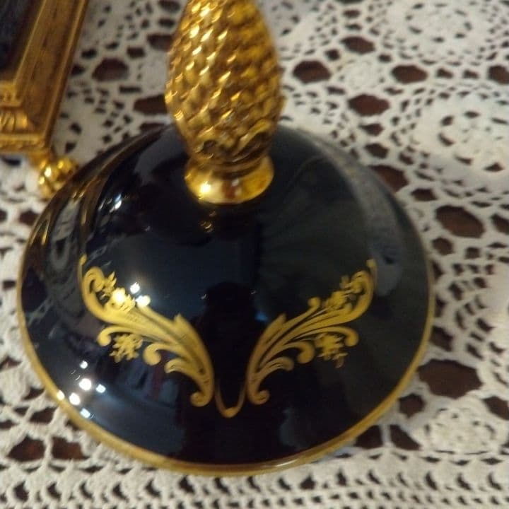 ✴激安！希少フランス製！飾り壺(ポプリ壺)新品未使用！