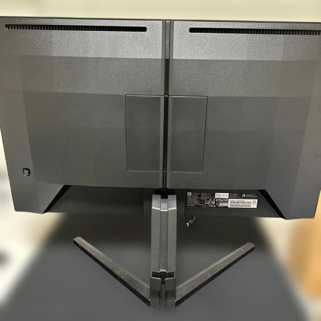 Philips EVNIA ゲーミングモニター