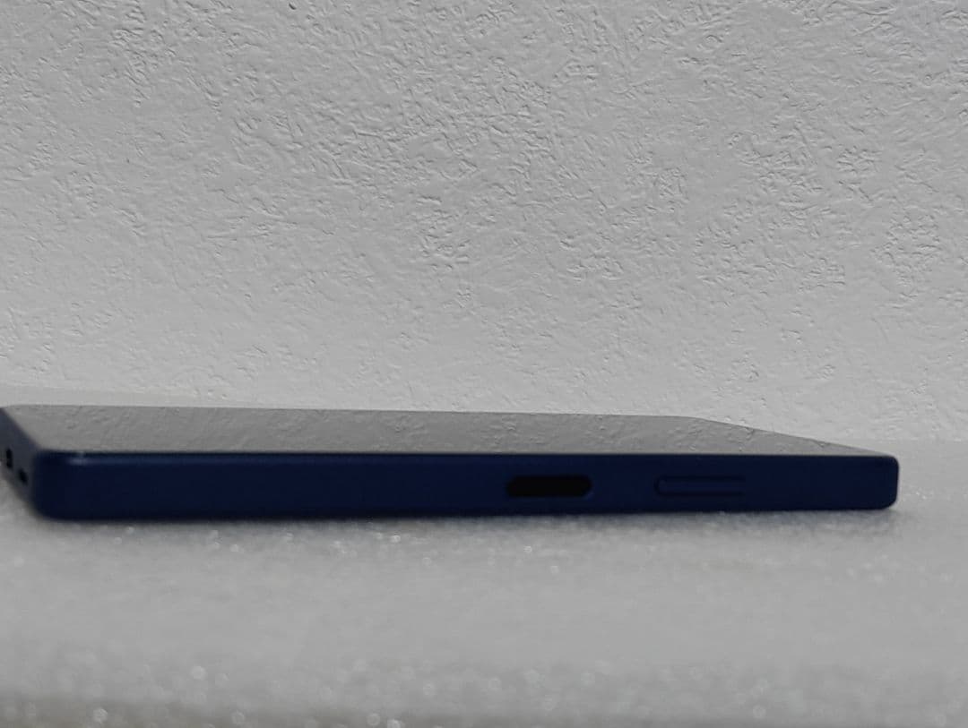 Sony Xperia Ace 3 A203SO ブルー