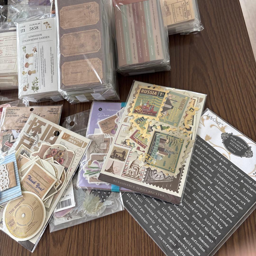 【新品中古】コラージュ　素材　紙もの　まとめ売り