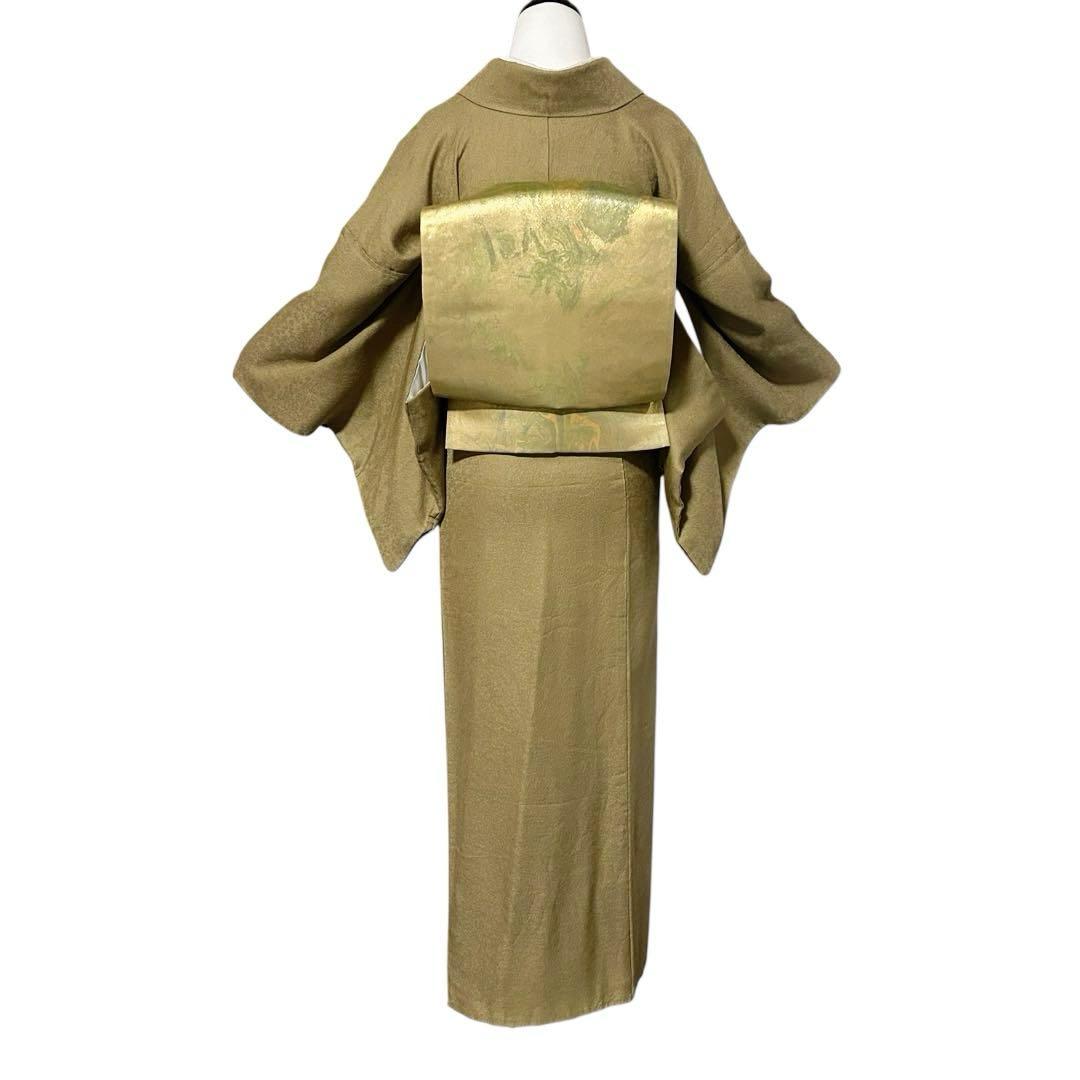 未使用近い　美品　袷　地紋入り　色無地　フルセット　身丈163.5 裄丈68