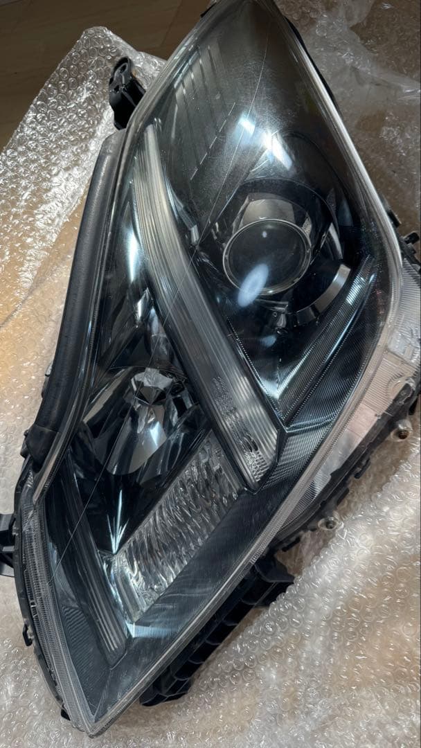 美品！ 200系クラウン ヘッドライト Grs200