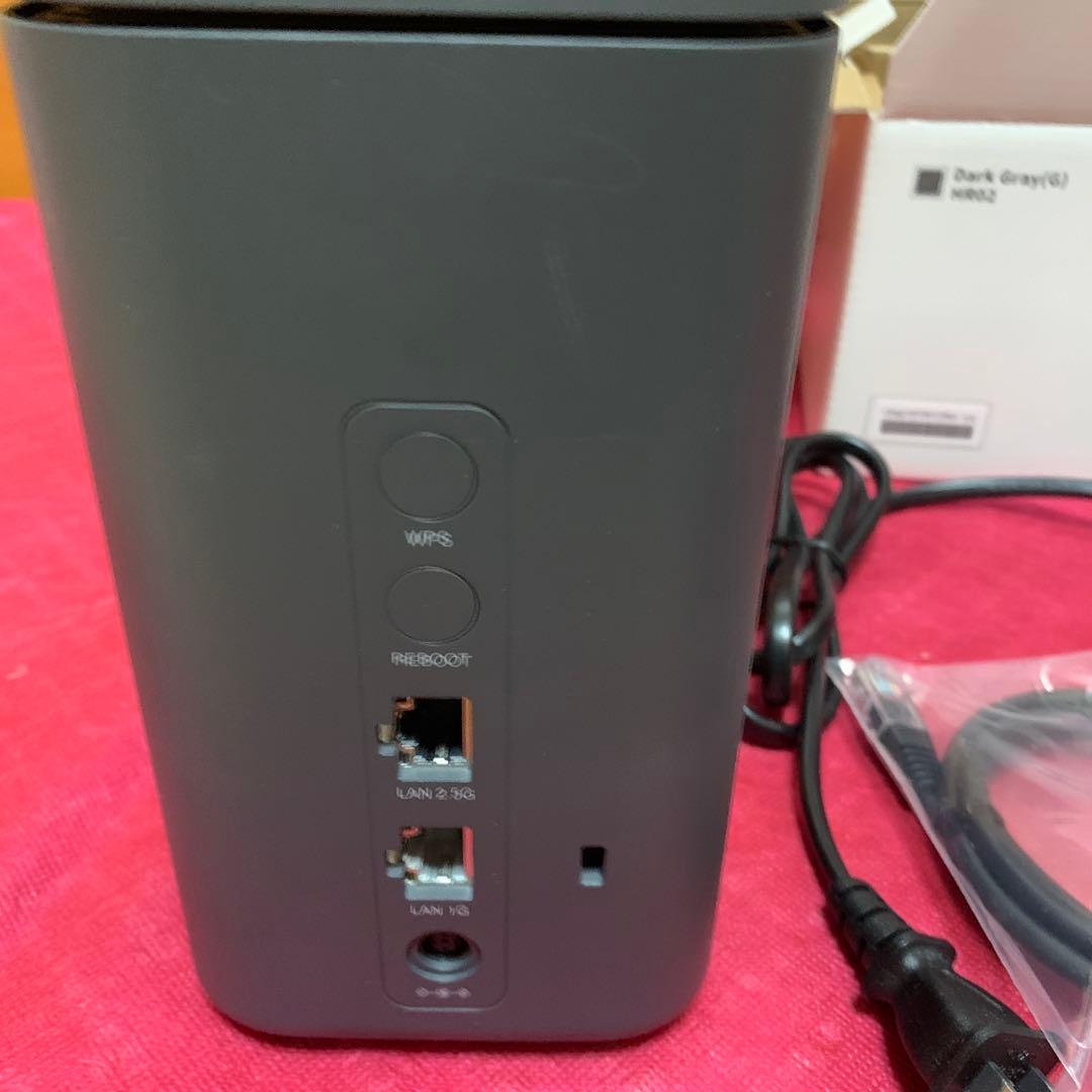 【美品】NTTドコモ 5G HR02 ルーター