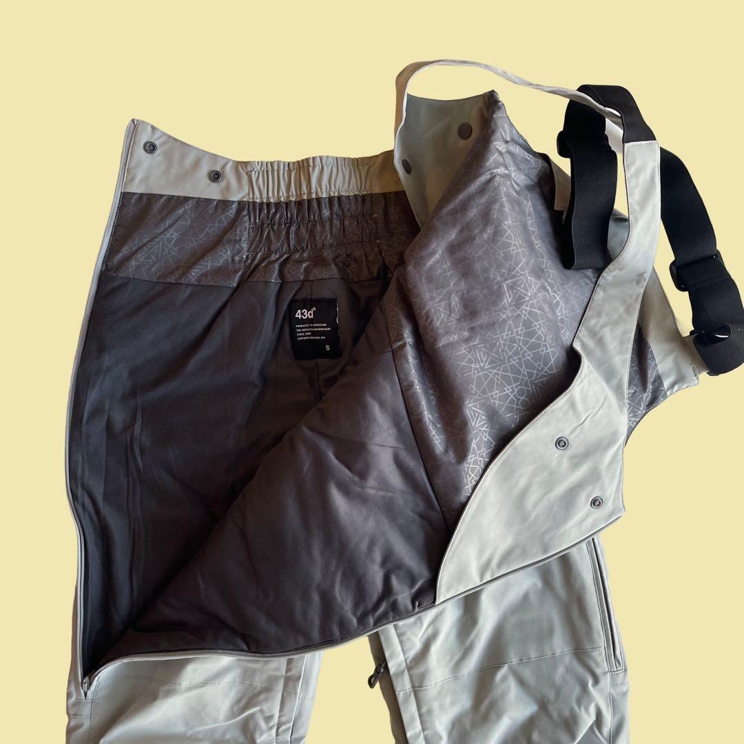 43DEGREES スノーボードウェア　つなぎレディースS【新品】