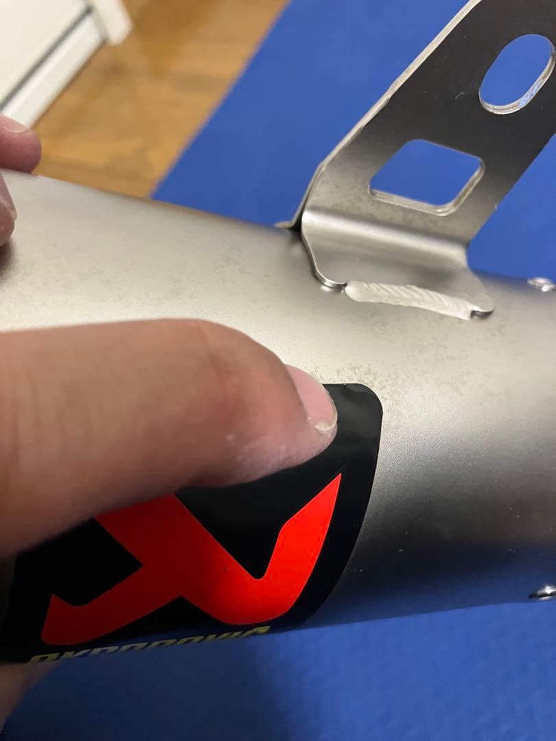 アクラポビッチ　スリップオンマフラー　サイレンサー　YZF-R25 等　汎用性有