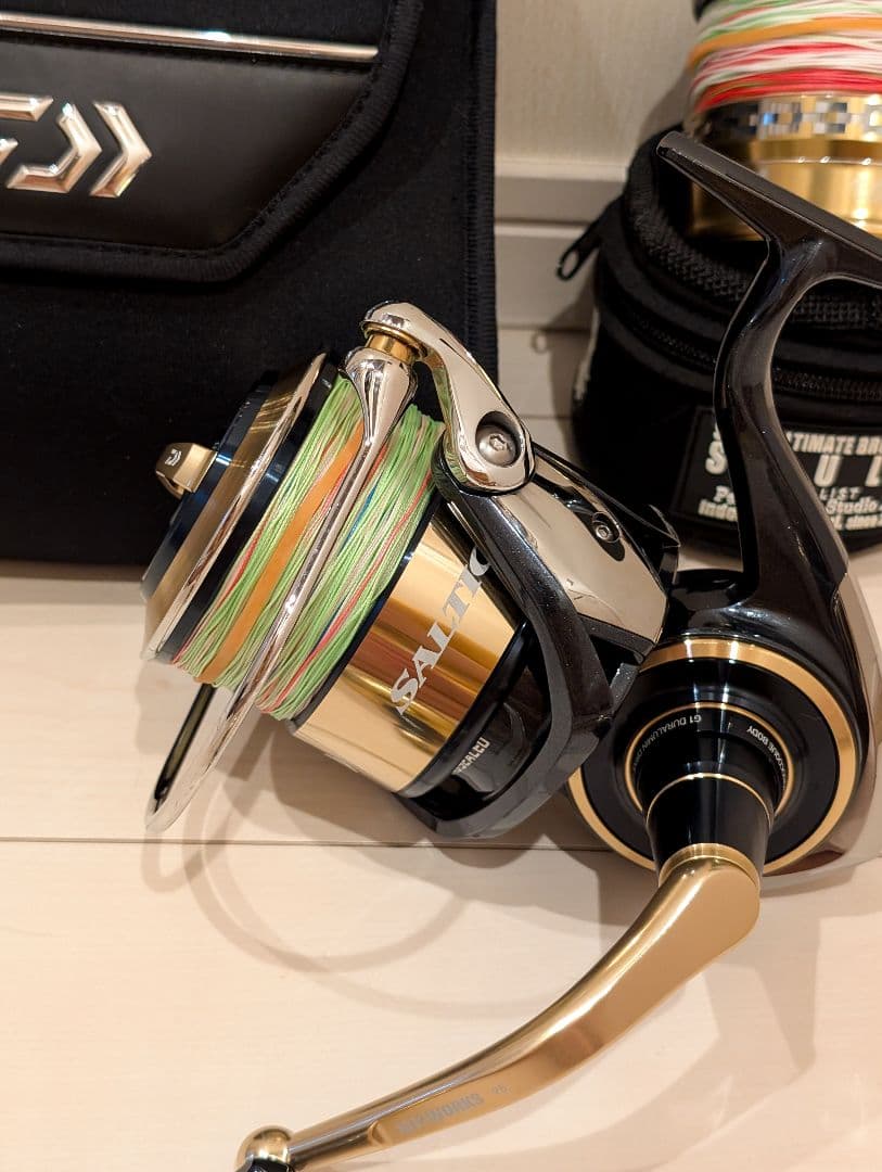 20 ソルティガ 18000p NL20ST23000BM スプール付き