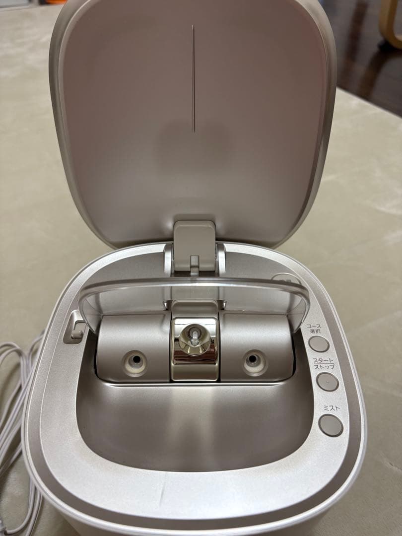 最終値下げ　Panasonic ナノケア フェイススチーマー ホワイト