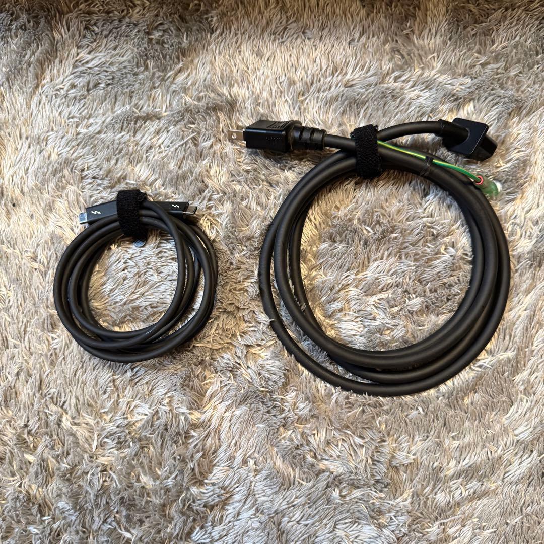 【期間限定最安】27インチUltraFine™ 5Kモニター