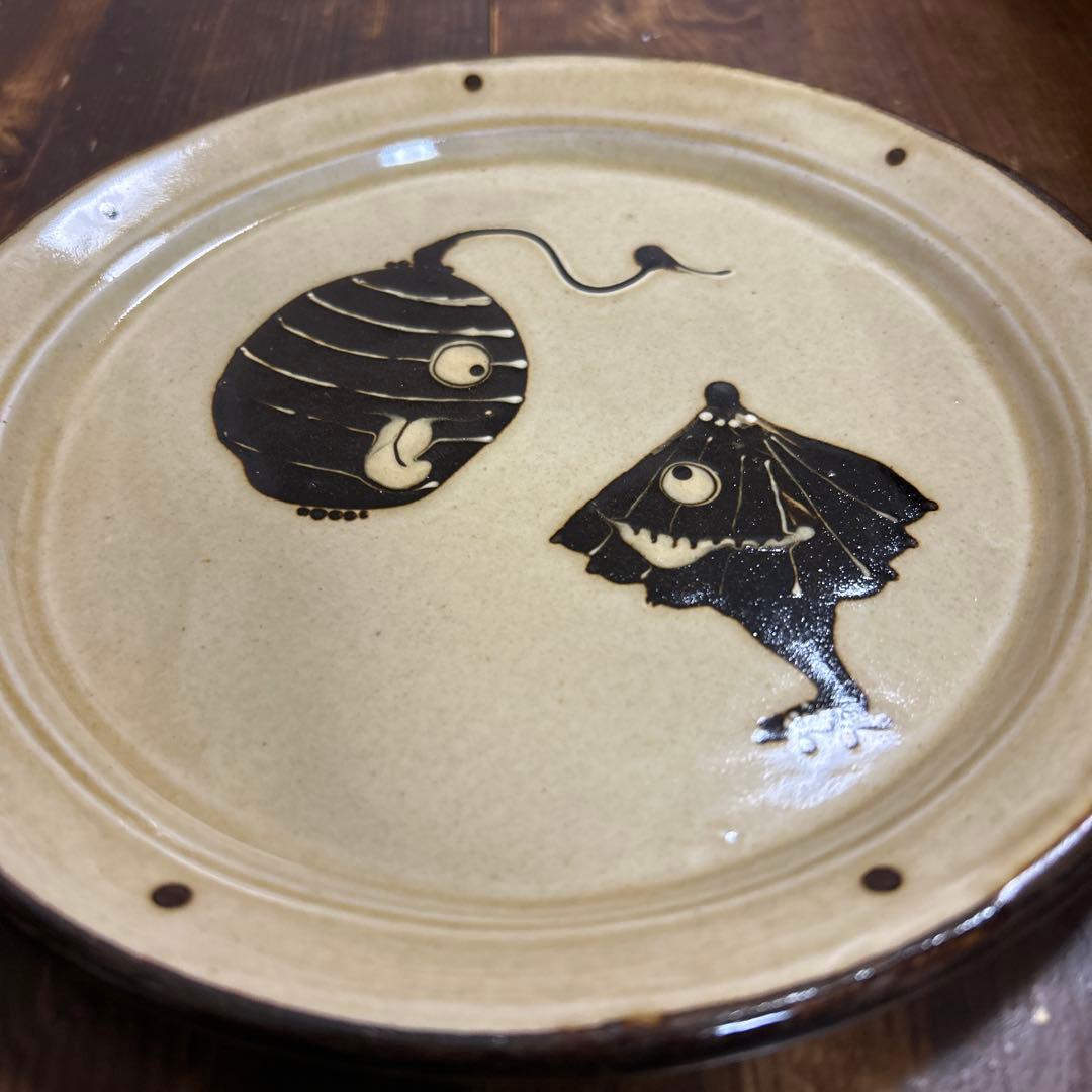 作家　陶芸作家　スリップウェア　お化け　ばけばけ　ちょうちん　傘お化け　7寸皿