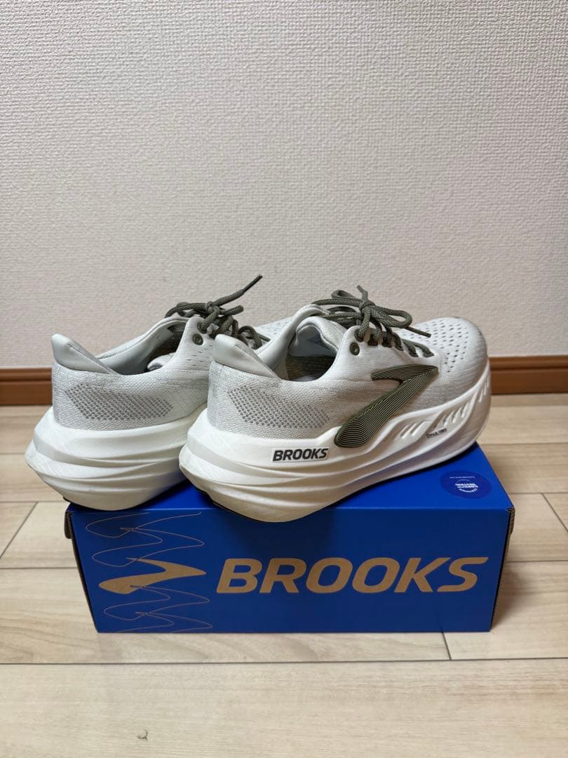 BROOKS 26.0cm グリセリンマックス