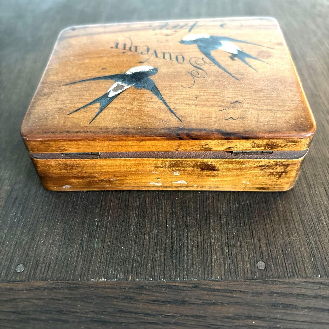 フランスアンティークツバメのモシュリンヌ