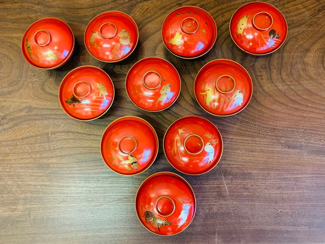 漆塗　漆器　吸物椀　10客　蒔絵　図変わり　骨董　アンティーク