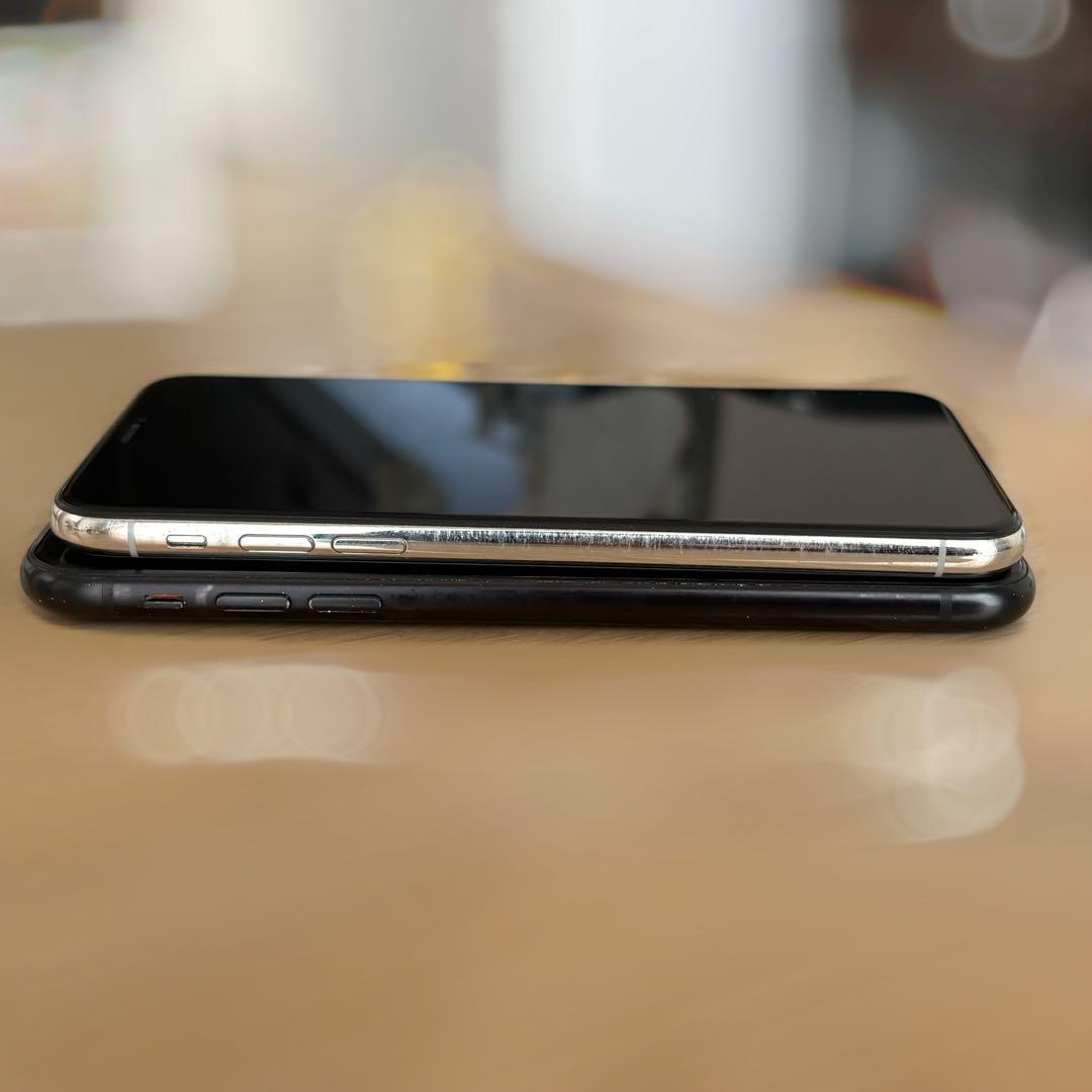 iPhone 本体 XS シルバー XR ブラック 64GB 2台セット